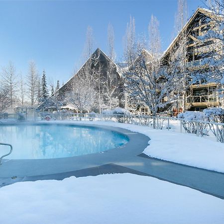 The Aspens By Whistler Premier Apartment Bagian luar foto