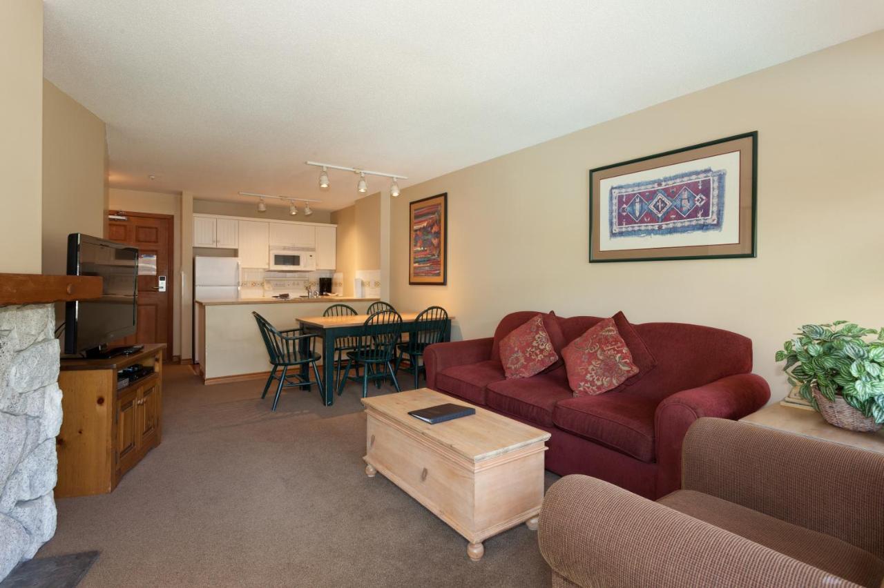 The Aspens By Whistler Premier Apartment Bagian luar foto