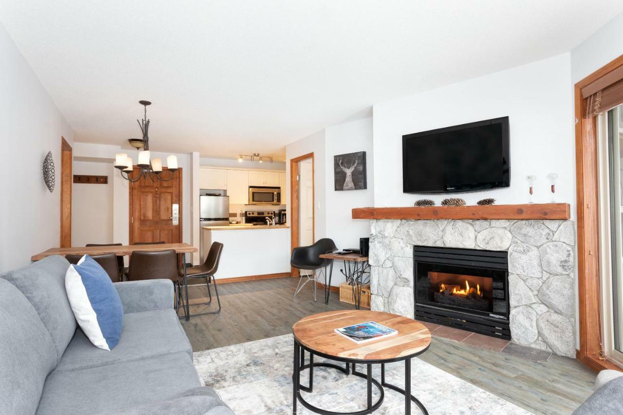 The Aspens By Whistler Premier Apartment Bagian luar foto