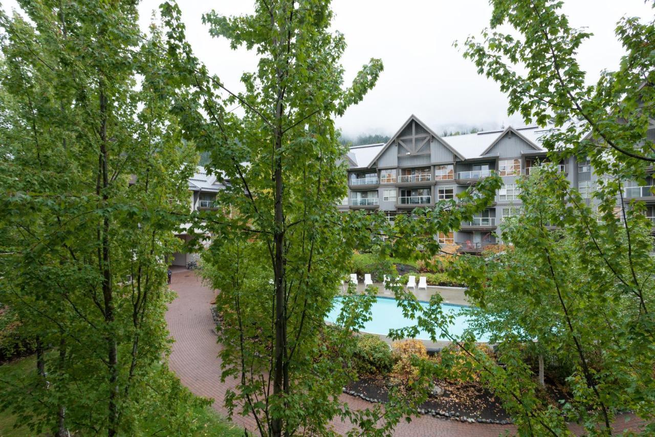 The Aspens By Whistler Premier Apartment Bagian luar foto